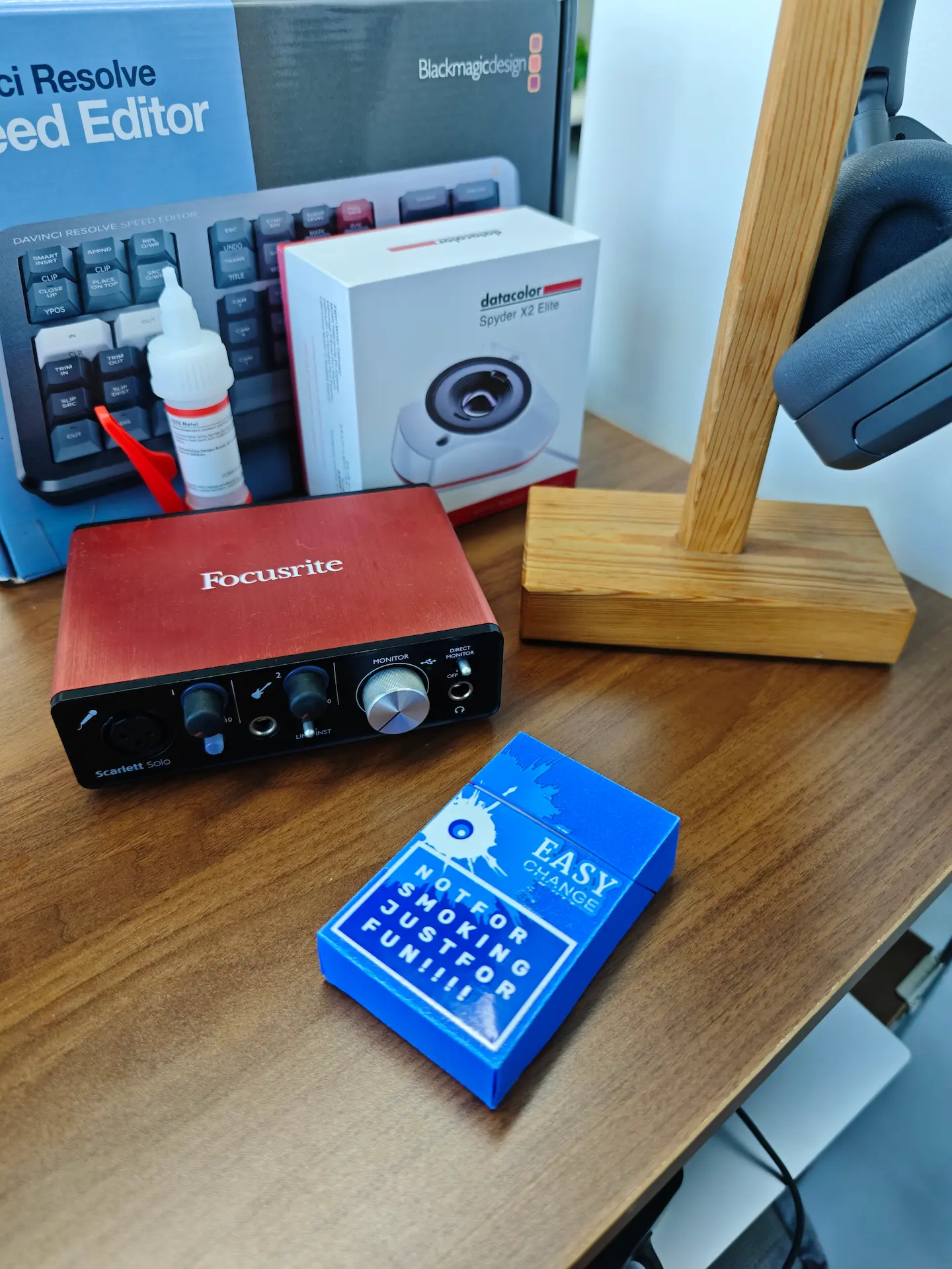 Customer using Bubblecat outdoors